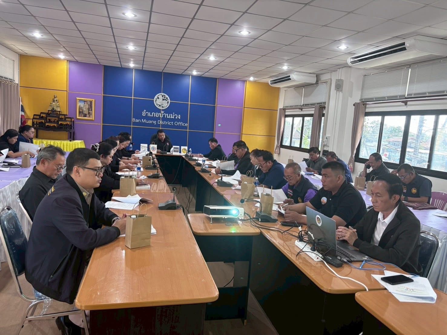 🏡💜พช.บ้านม่วง: จัดโครงการประชุมเชิงปฏิบัติการส่งเสริมการบูรณาการกลไกการขับเคลื่อนการขจัดความยากจน