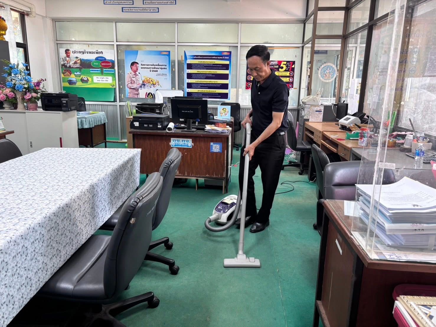 🏡💜พช.บ้านม่วง จัดกิจกรรม Clean and Green Office ประจำเดือน มีนาคม  2569